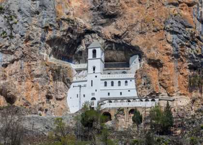 2022/12/images/tour_1145/ostrog.jpg